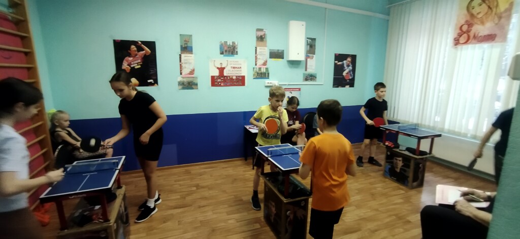 Весенний турнир по мини настольному теннису прошел в СДЦ "Радуга"